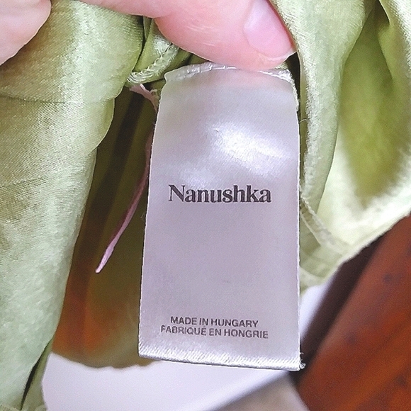 Nanushka Yellow Green Short Sleeve Collared Satin Button Up Shirt Size Large - Picture 5 of 9